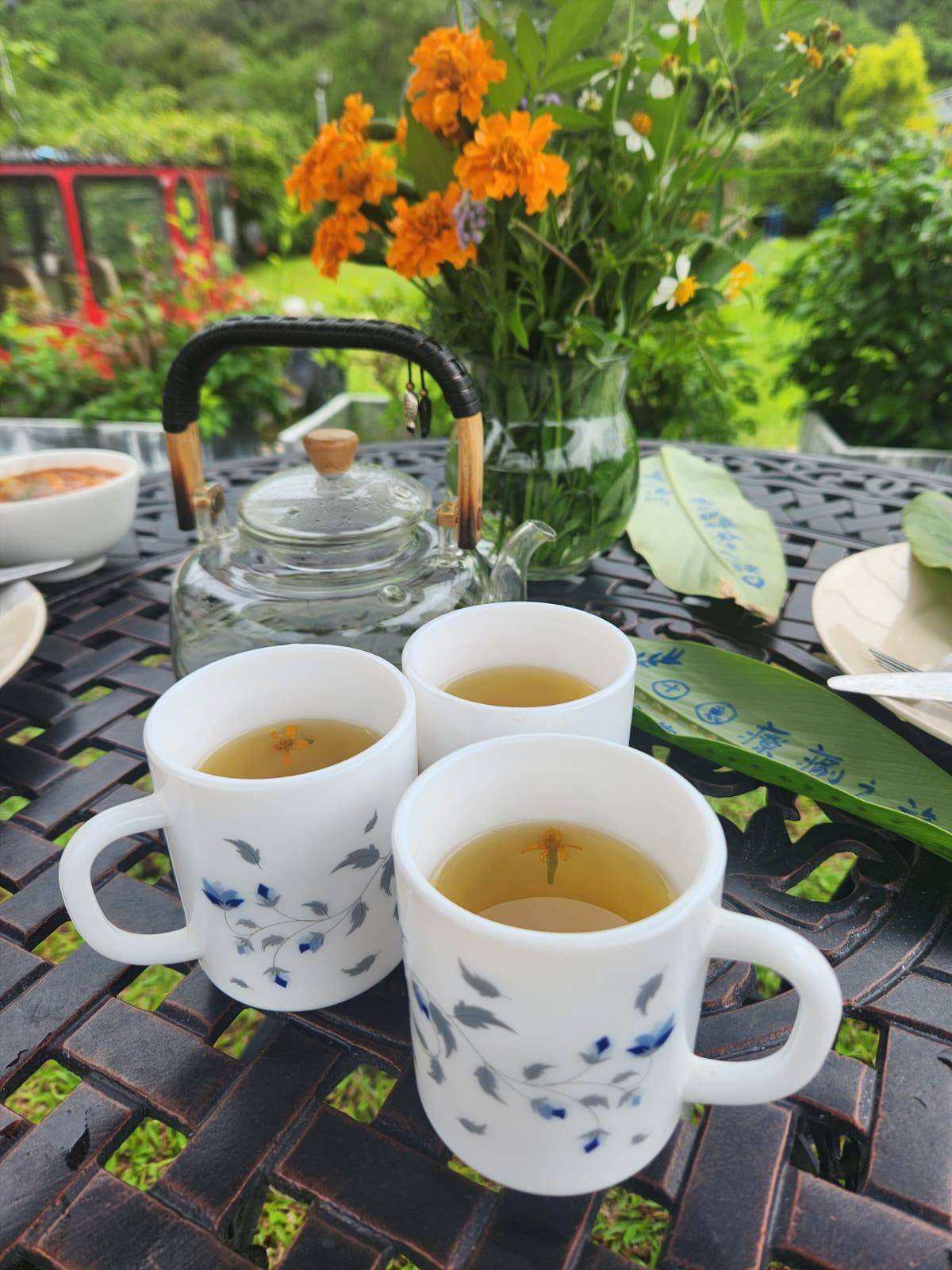「貝澳露營車BBQ輕旅日｜BBQ．露營車．酵素體驗｜一價全包的自然慢活假期」