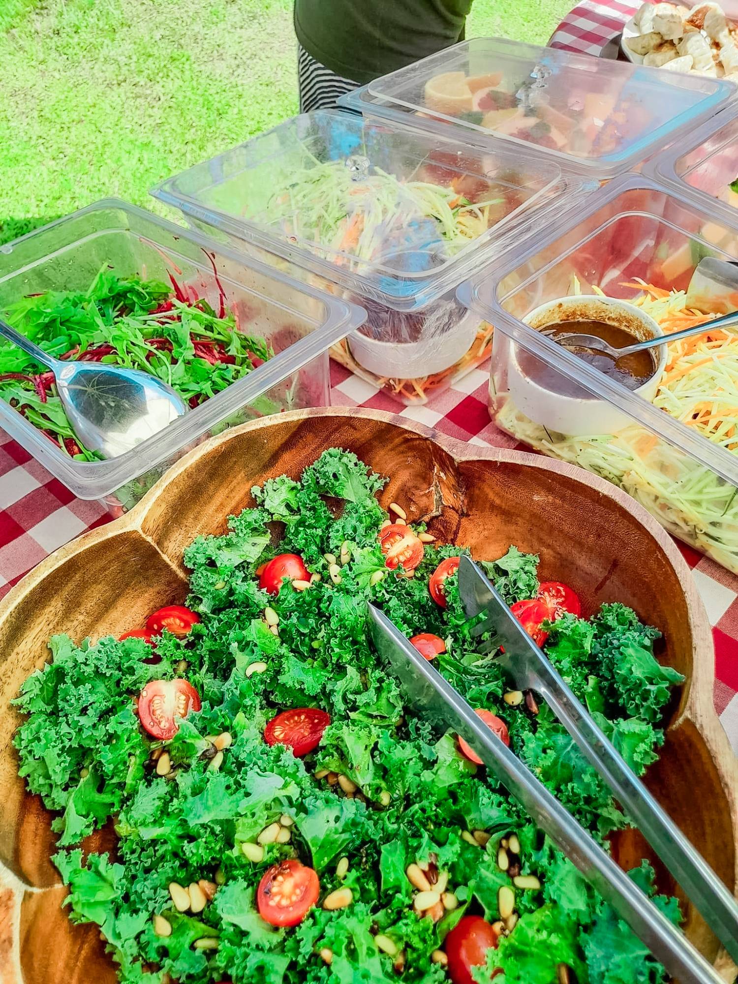 [燒烤]  貝澳戶外 BBQ Party｜露營車派對式燒烤體驗 | 朋友聚會、公司活動、家庭日、節日慶祝